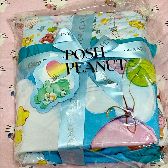 NWT Posh Peanut Care Bears Limited Edition Rainbow Bridge Ruffle Luxe Patoo - Picture 3 of 3